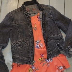 🍂FALL IS COMING🍃Gap denim jacket